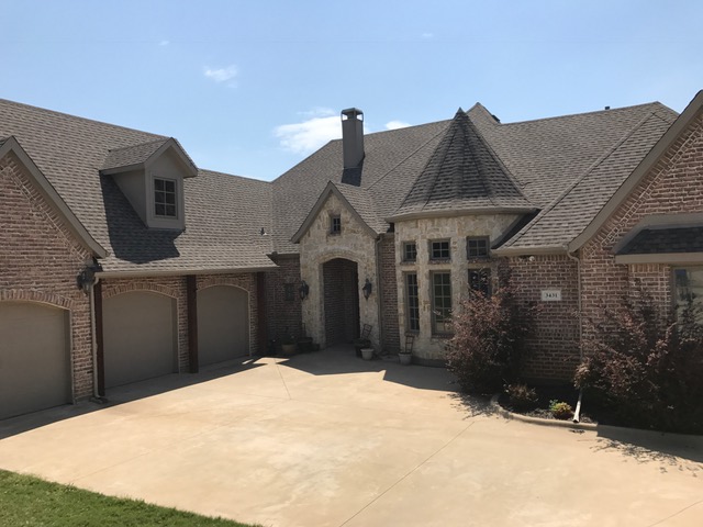 Completed residential roof shown in Plantara's project gallery